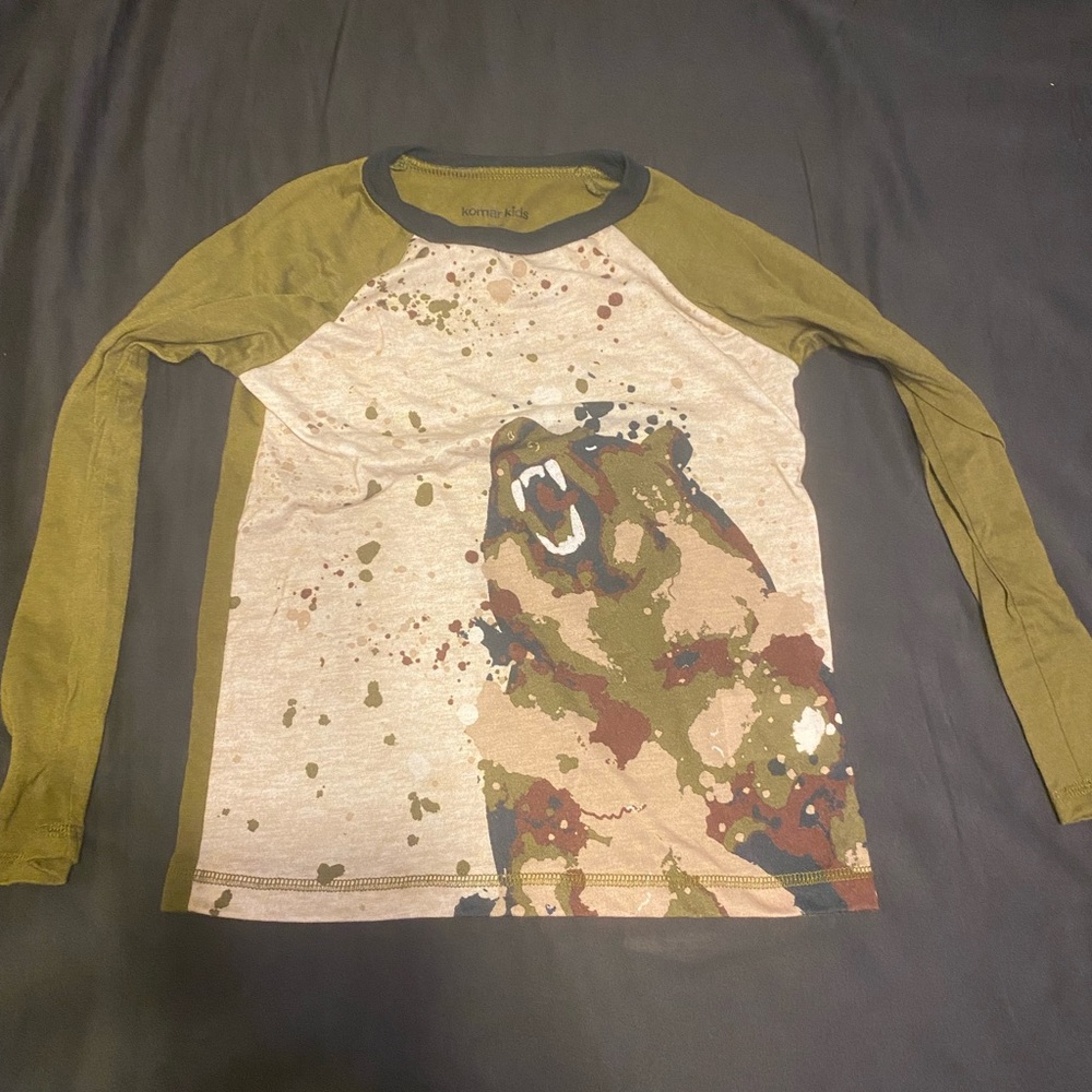 Boys small long-sleeve short